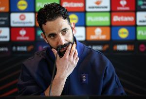 mksoprts-阿莫林：两次胜曼城若总结就是运气 引援并非要大牌而是符合理念